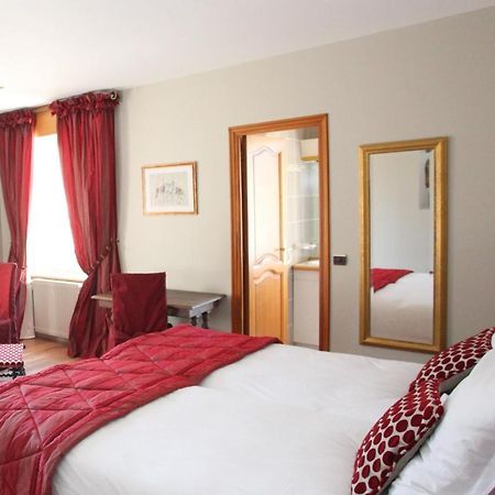 Bed and Breakfast Saint Graal Chamant Zimmer foto