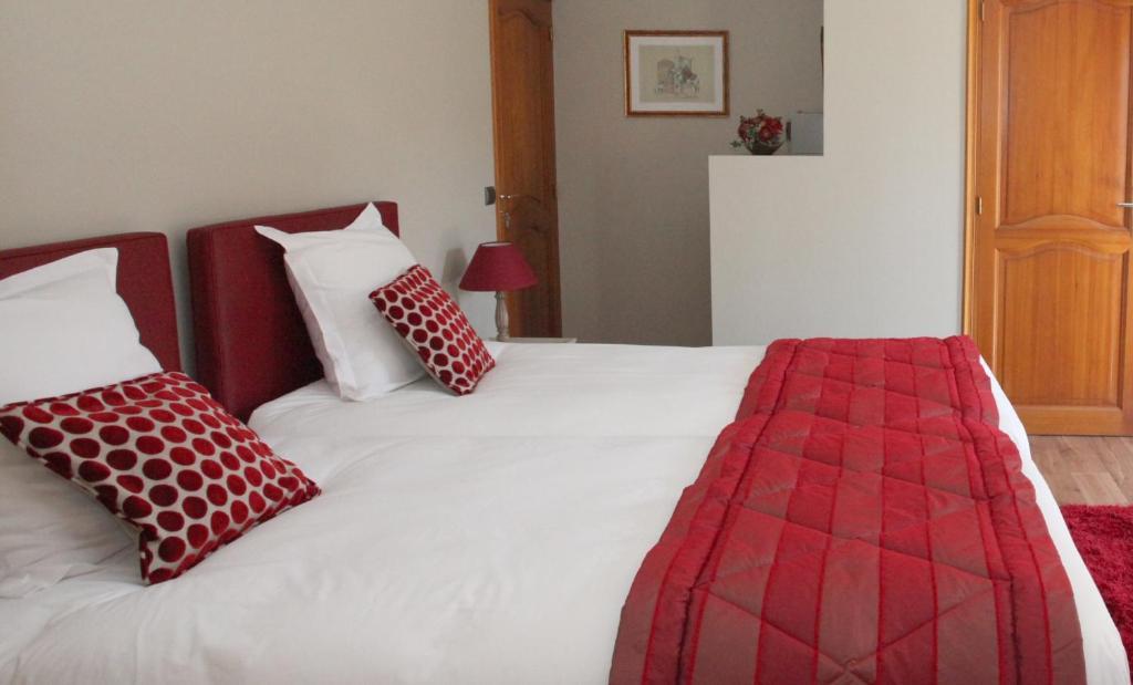 Bed and Breakfast Saint Graal Chamant Zimmer foto