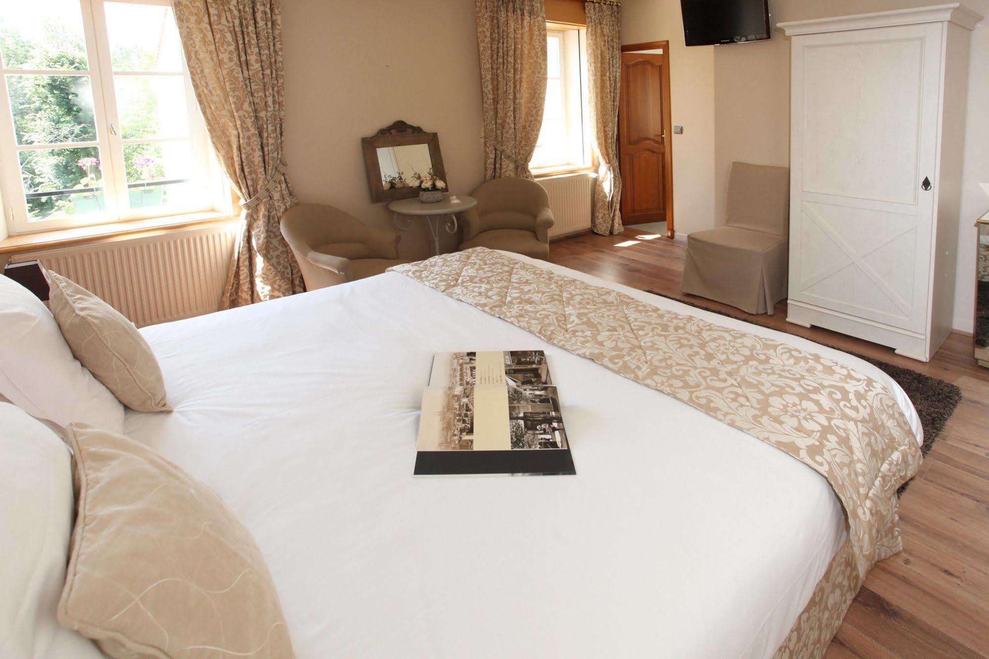 Bed and Breakfast Saint Graal Chamant Exterior foto