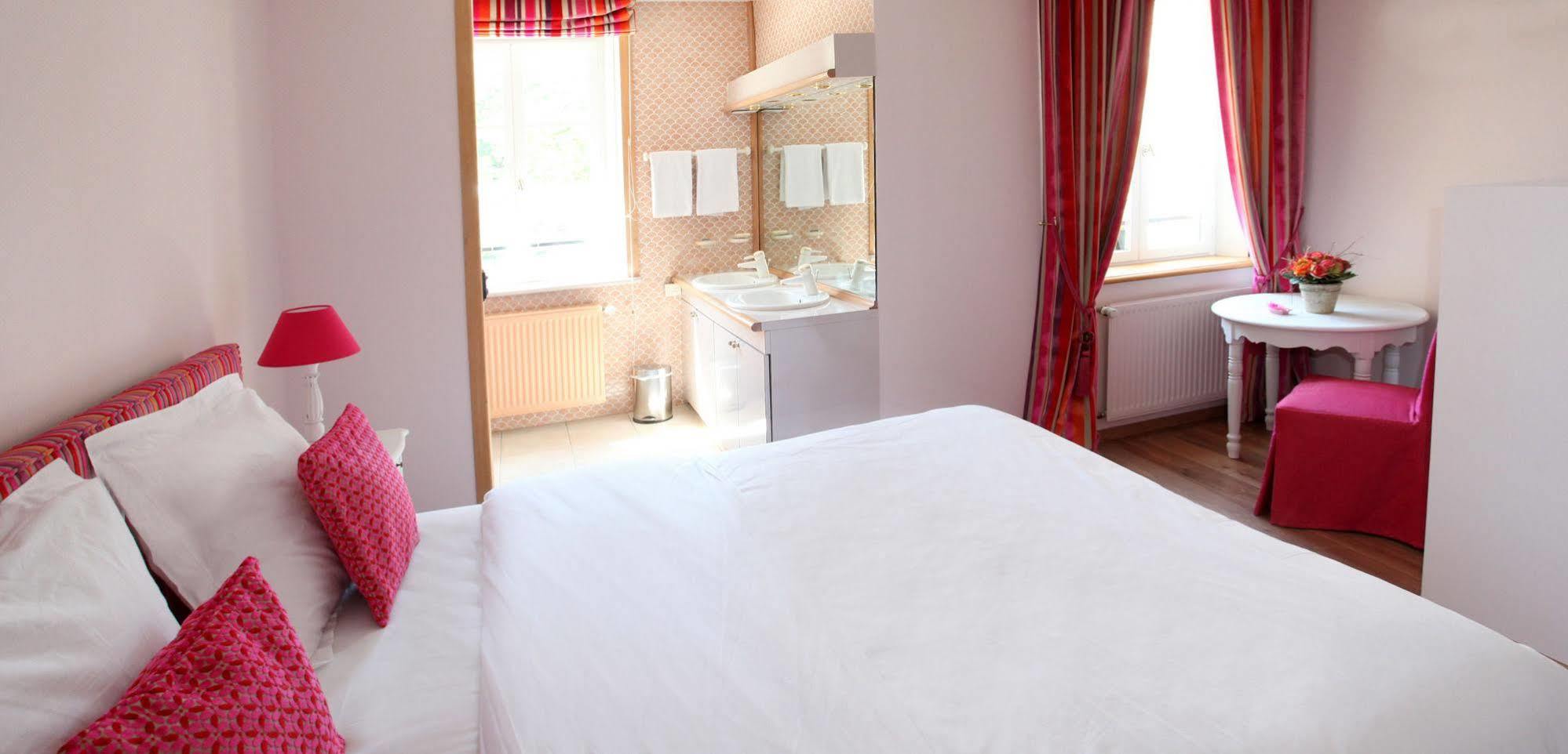 Bed and Breakfast Saint Graal Chamant Exterior foto
